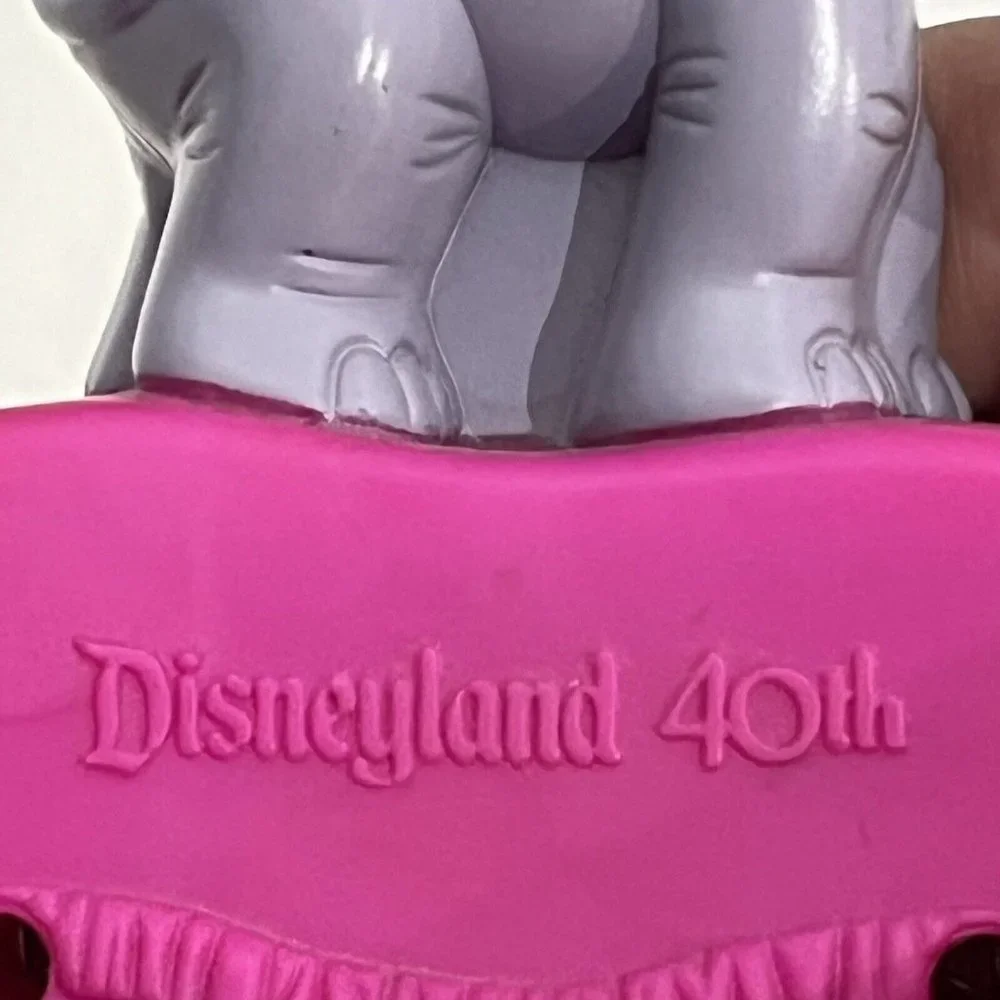 Vintage 95 McDonalds Disneyland 40 Years Of Adventure Aladdin Elephant Vehicle
